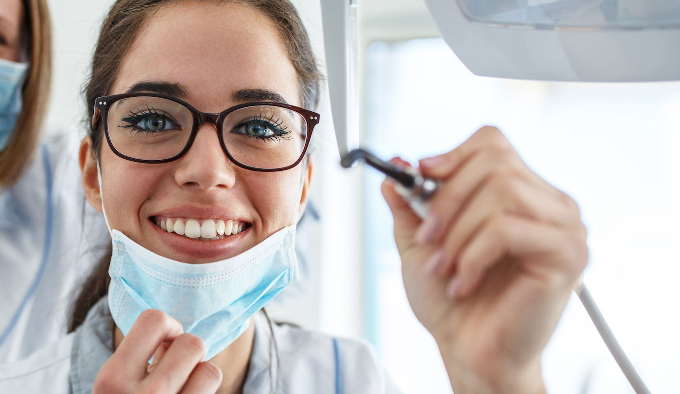 Dental professional connecting with offices that are hiring